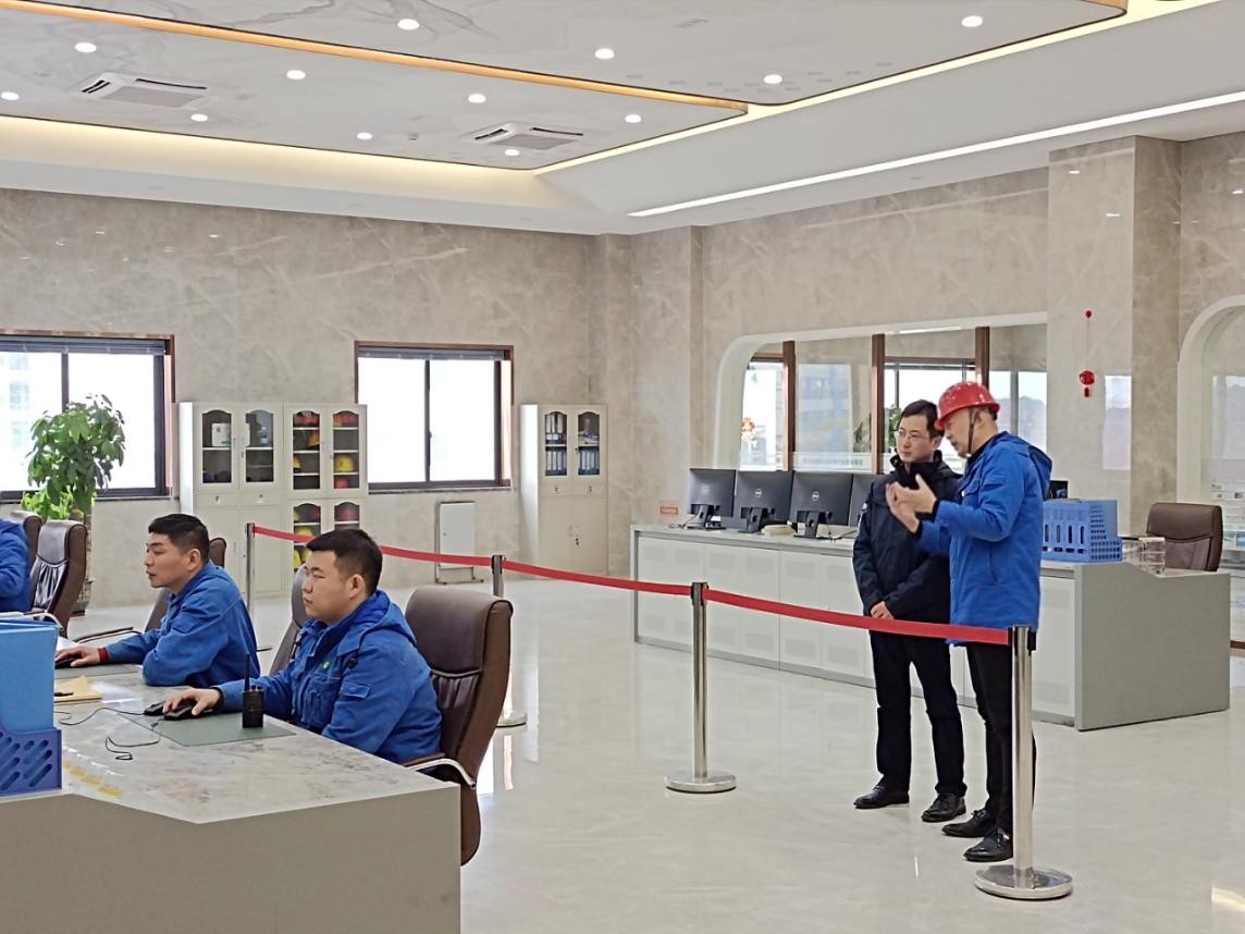 IM电竞集团领导到下属项目公司开展新春慰问